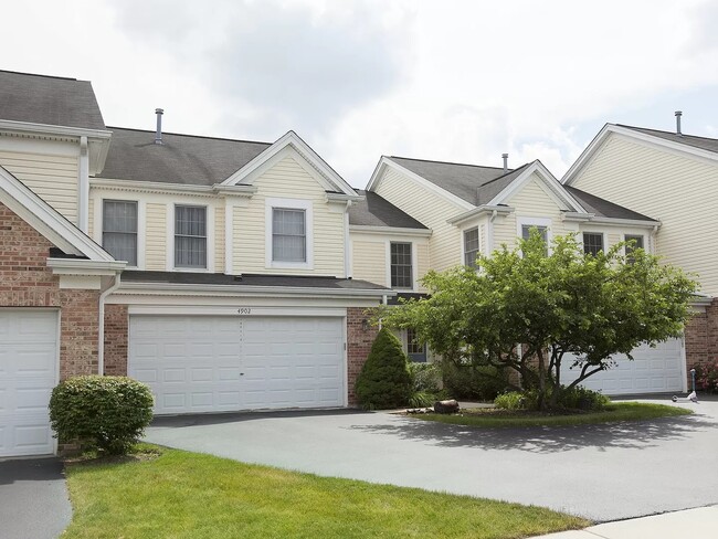 Primary Photo - 4902 Turnberry Dr