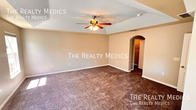 Building Photo - 12811 Moss Park Ridge Dr
