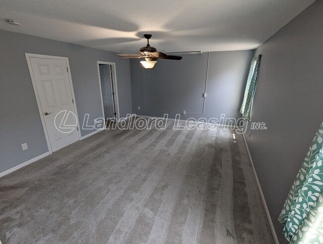Building Photo - Spacious 4-Bedroom Colonial in Martin’s Ru...