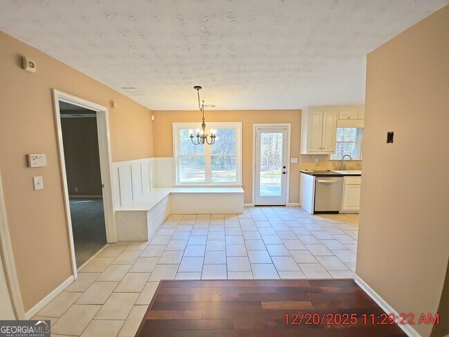 Building Photo - 155 Stroud Rd