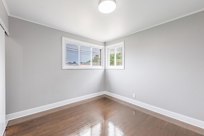Building Photo - 4677 W 84th Pl