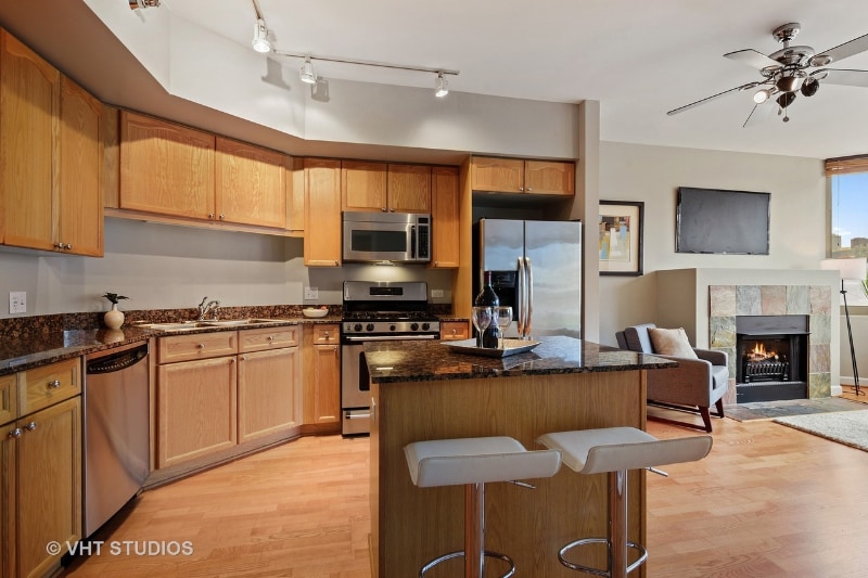 Building Photo - 720 W Randolph St