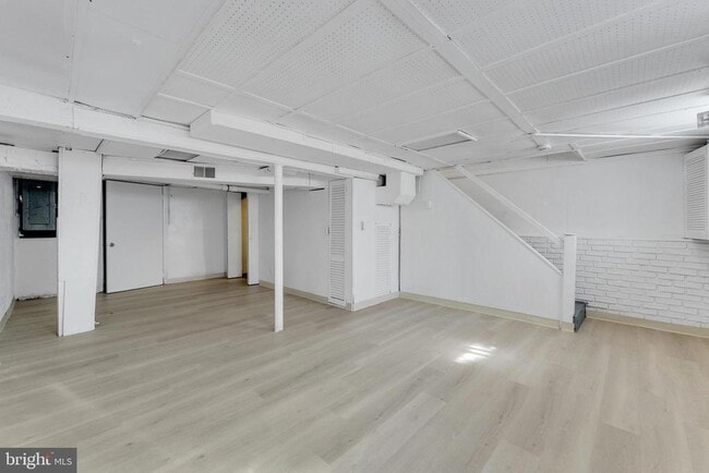 Building Photo - 217 Pennsylvania Rd