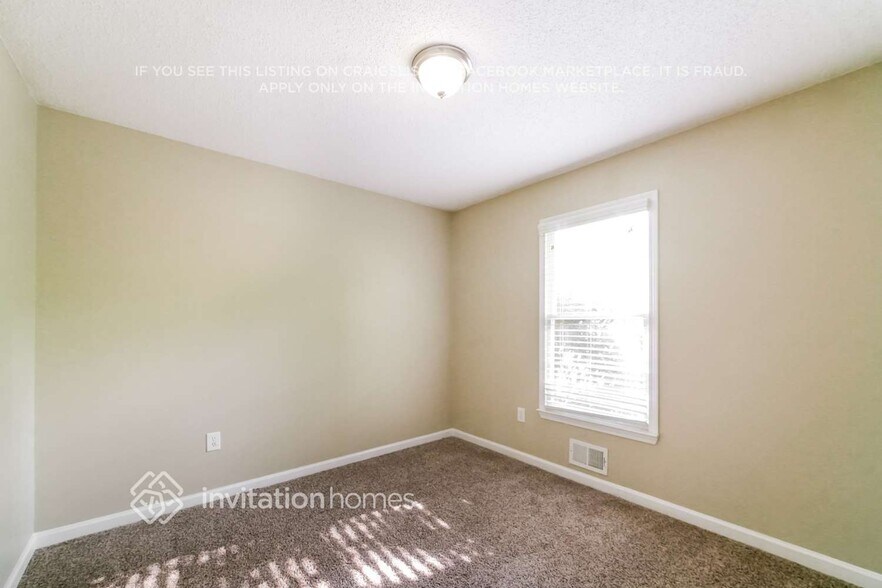 Building Photo - 1711 Jefferson Ln