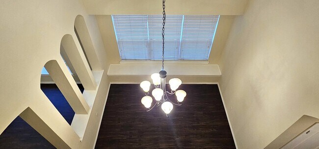 Building Photo - 1117 Caudle Ln