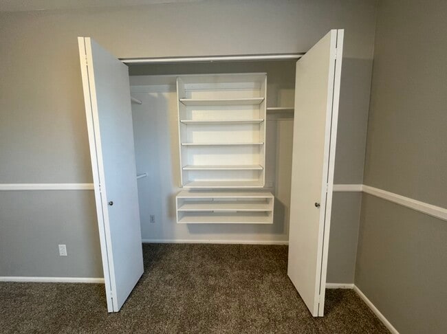 Master closet - 726 S Nebraska St