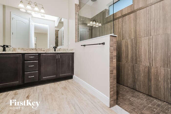 Building Photo - 153 Elina Sky Dr