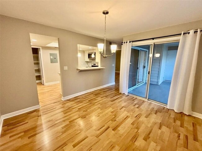 Building Photo - 58 Rumson Ct