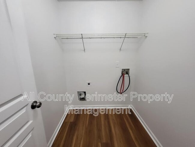 Building Photo - 4231 Suwanee Brook Ct