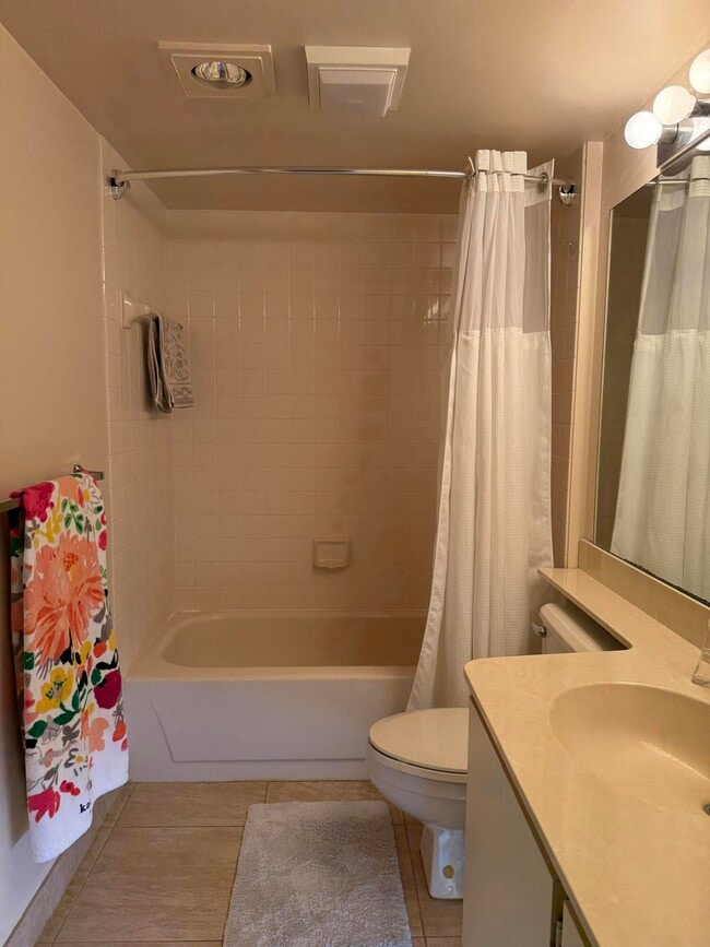 Building Photo - 2761 Village Blvd