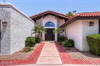 Building Photo - 5344 E Shaw Butte Dr