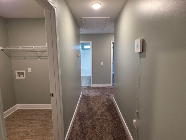 Building Photo - Belmont Glen! South Effingham Schools! Community Amenities!