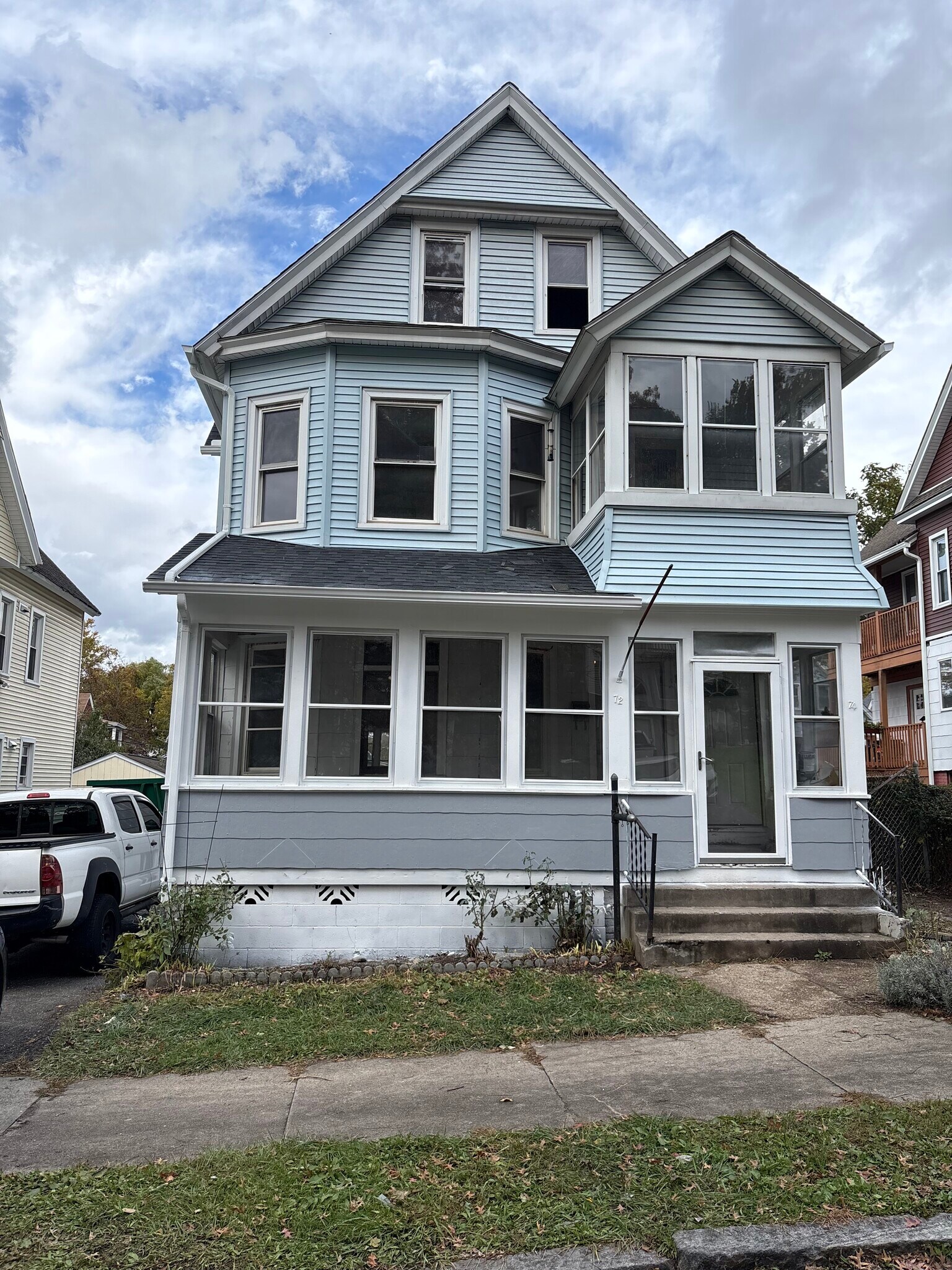 Building Photo - 72 Palmer Ave