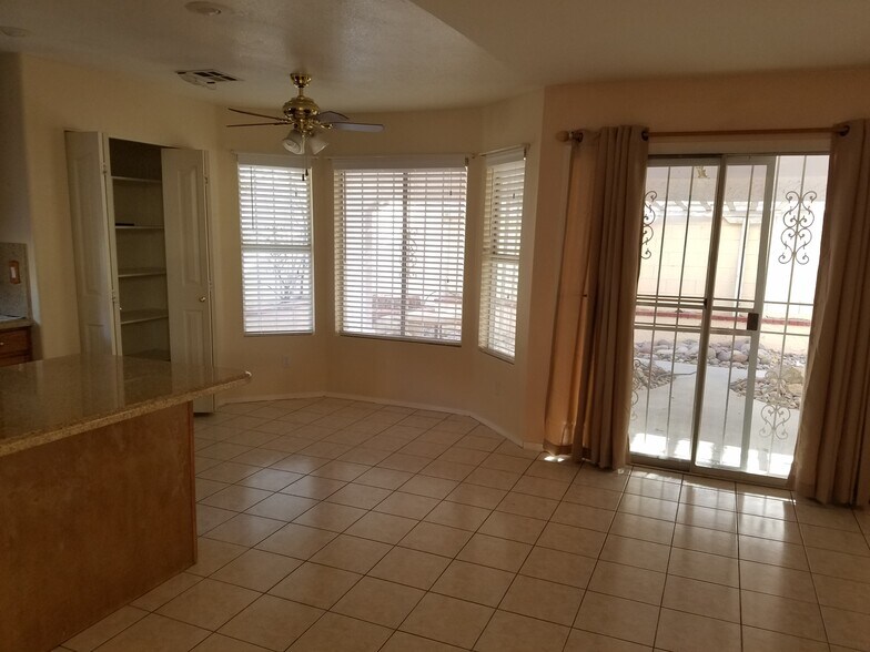 nook - 3745 Bossa Nova Drive