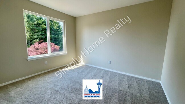 Building Photo - Step Inside this beautiful Home in Tacoma!