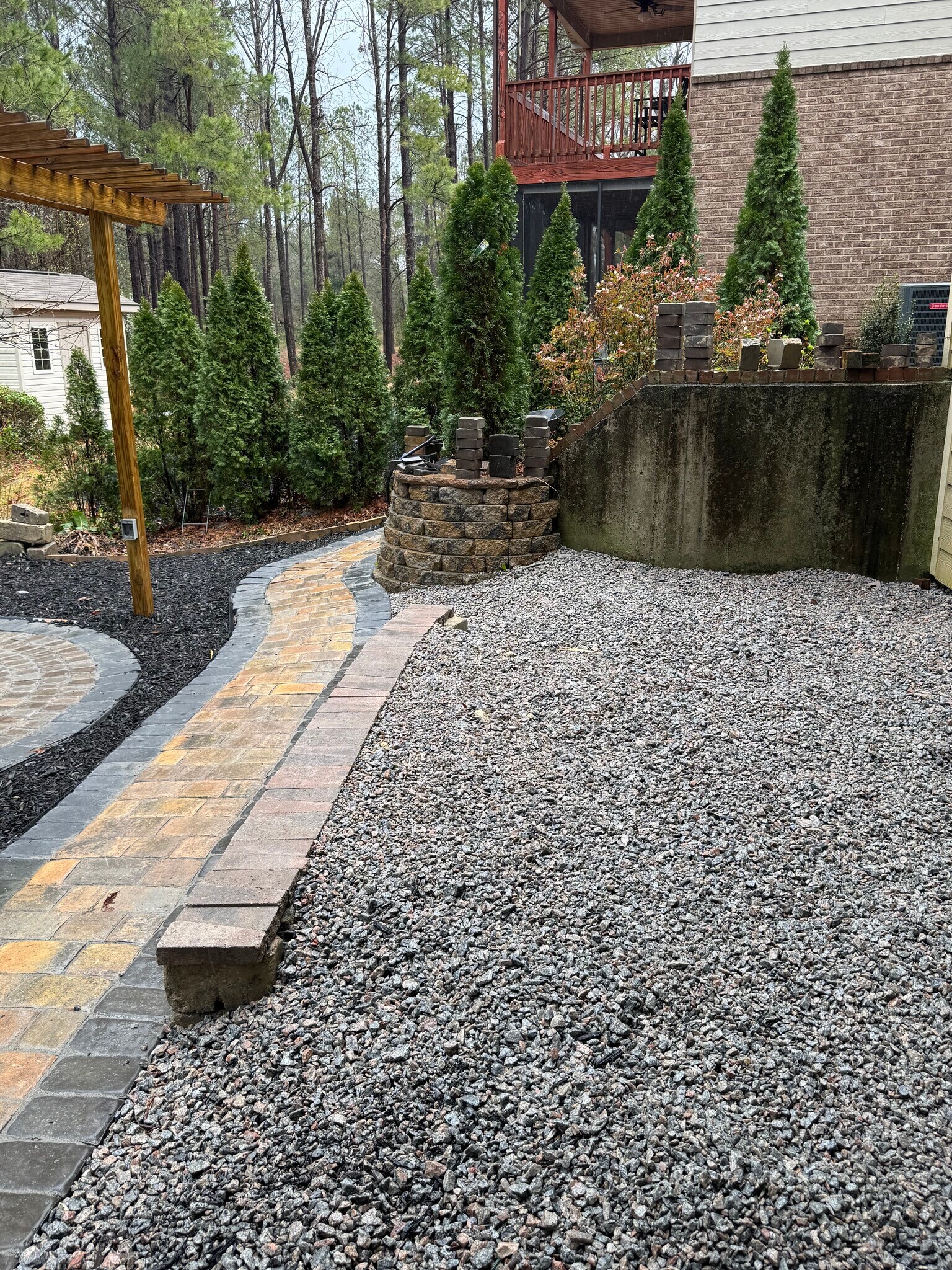 Building Photo - 206 Heights Ave