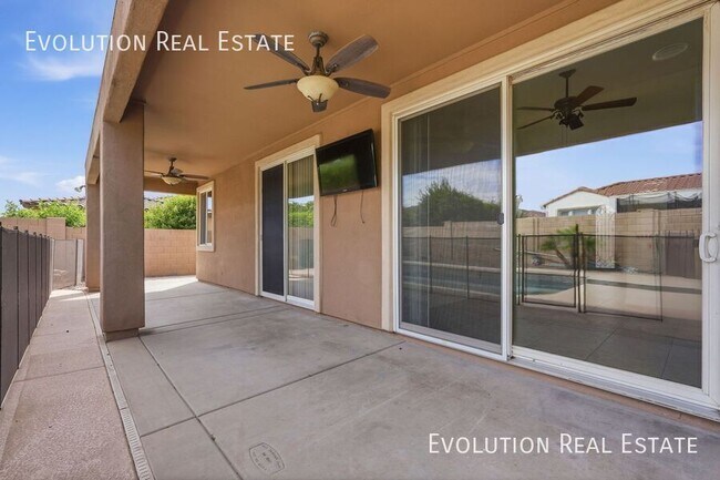 Building Photo - 3287 S Cottonwood Dr