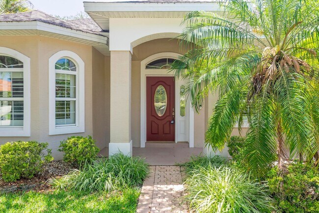 Building Photo - 24 Lakecliff Dr