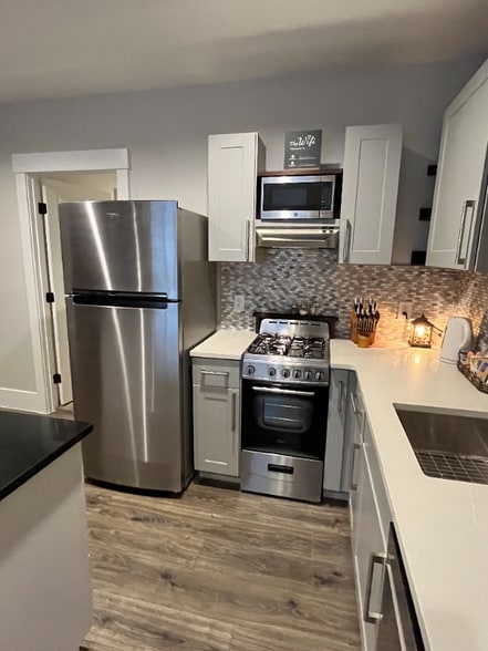 Building Photo - 364 Clark Cir