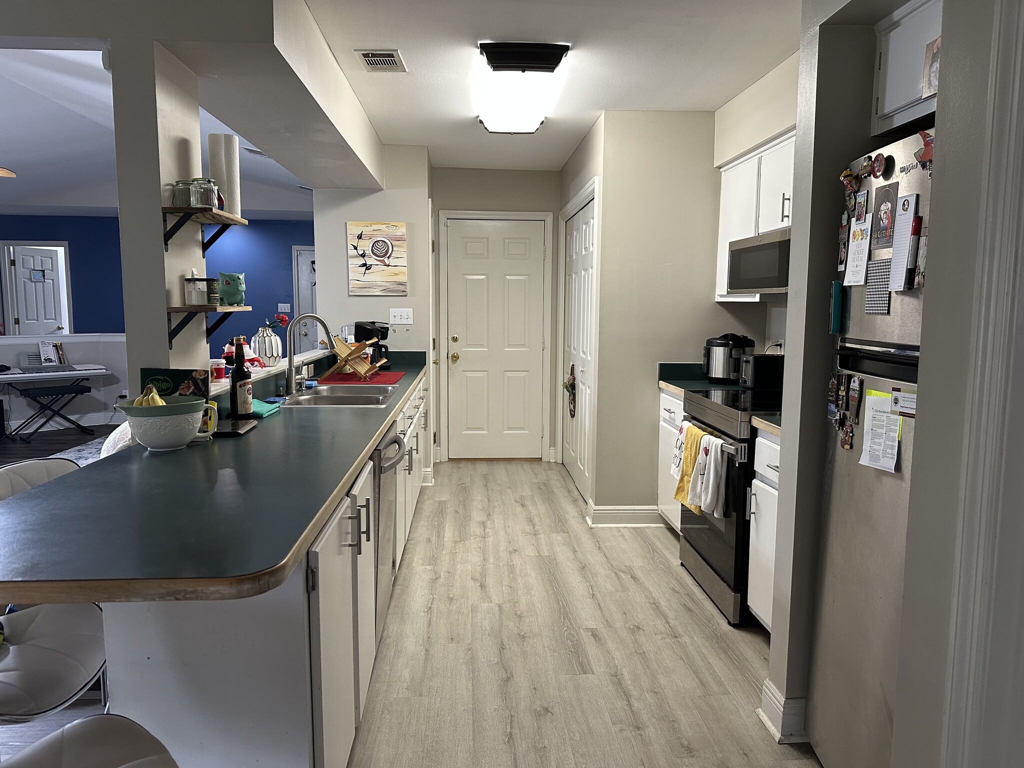 Kitchen - 1123 Albritton Dr
