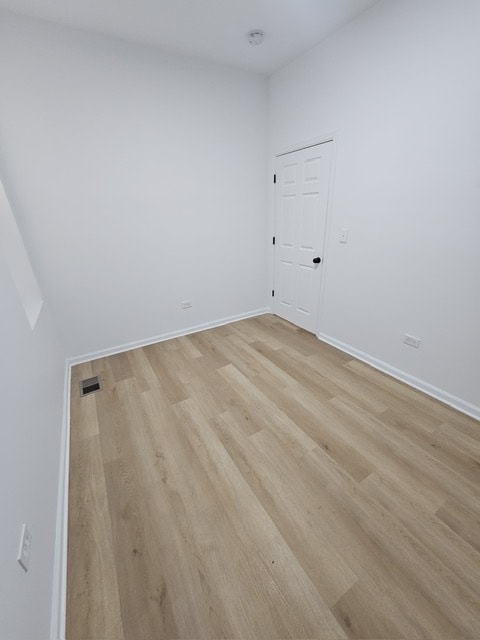 Building Photo - 9221 S Avalon Ave