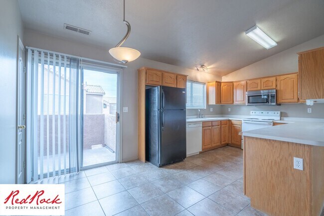 Building Photo - 1178 E 300 S