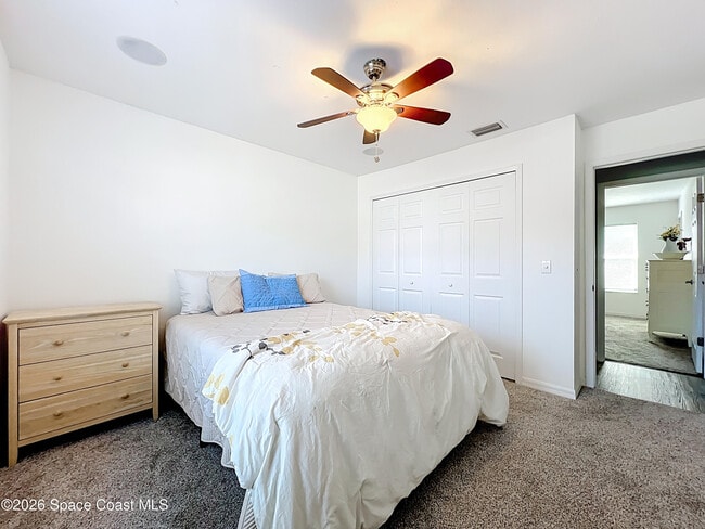 Building Photo - 1614 Earlham Ave NW