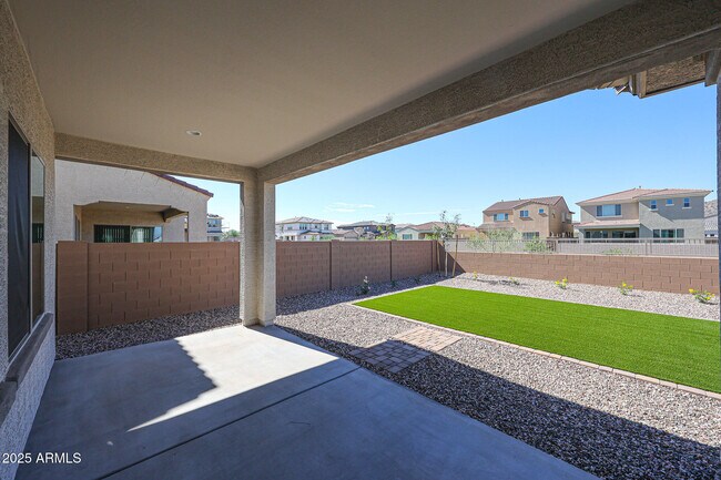 Building Photo - 25110 N 75th Ln