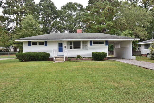 Building Photo - 312 Oakdale Rd