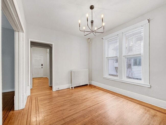 Building Photo - 2725 Dupont Ave S