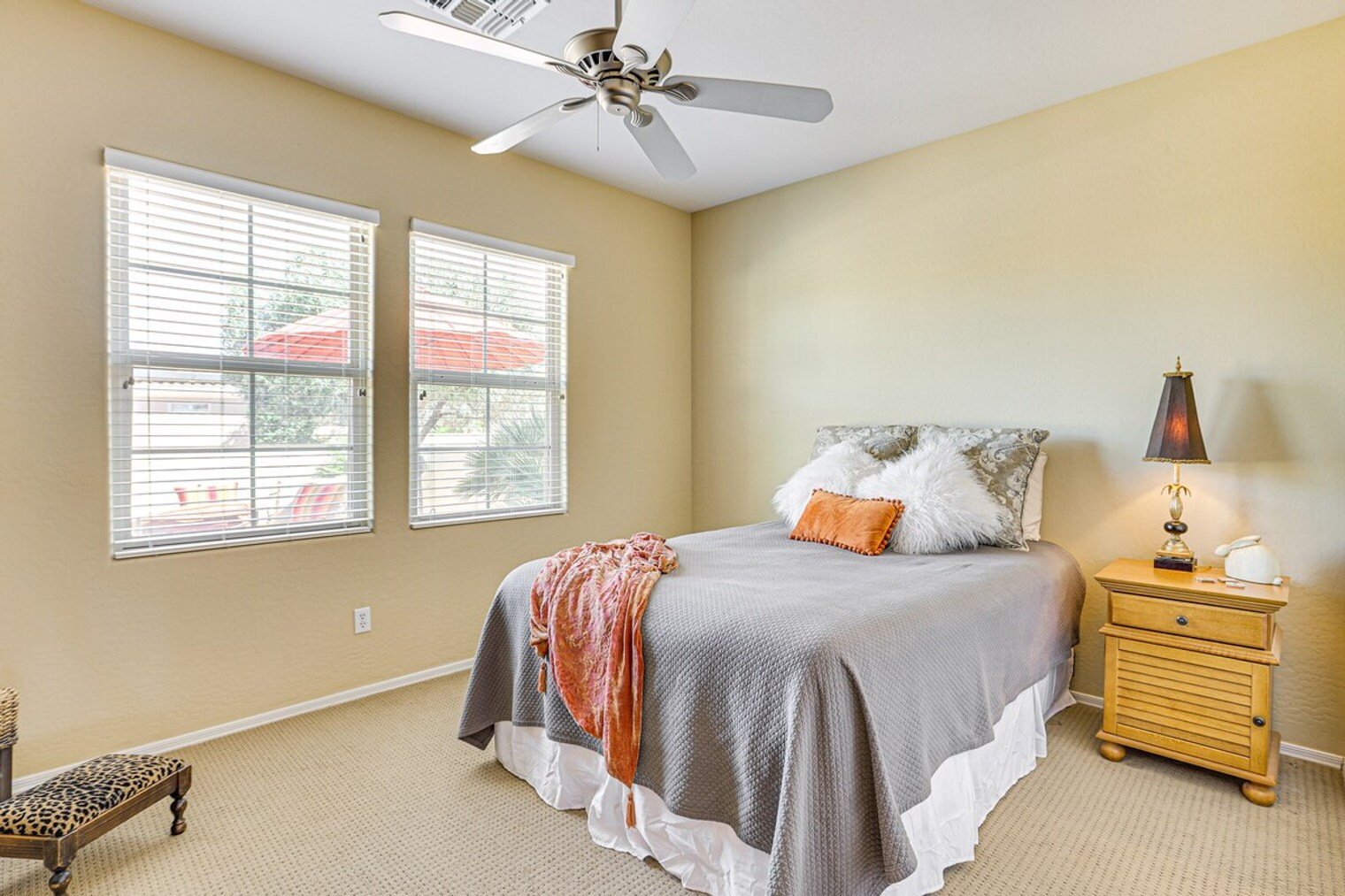 Building Photo - 22410 N Arrellaga Dr