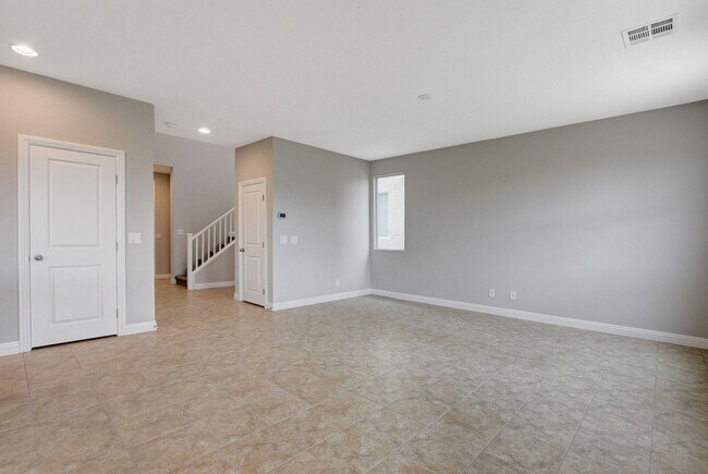 Building Photo - Stylish 3-Bedroom Home with Upgraded Kitch...