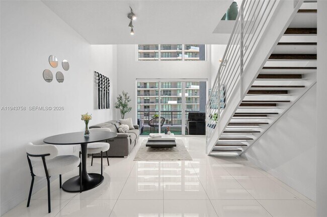 Building Photo - 60 SW 13th St