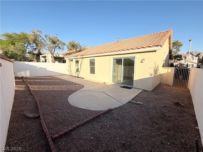 Building Photo - 1824 Cedar Flat Ln