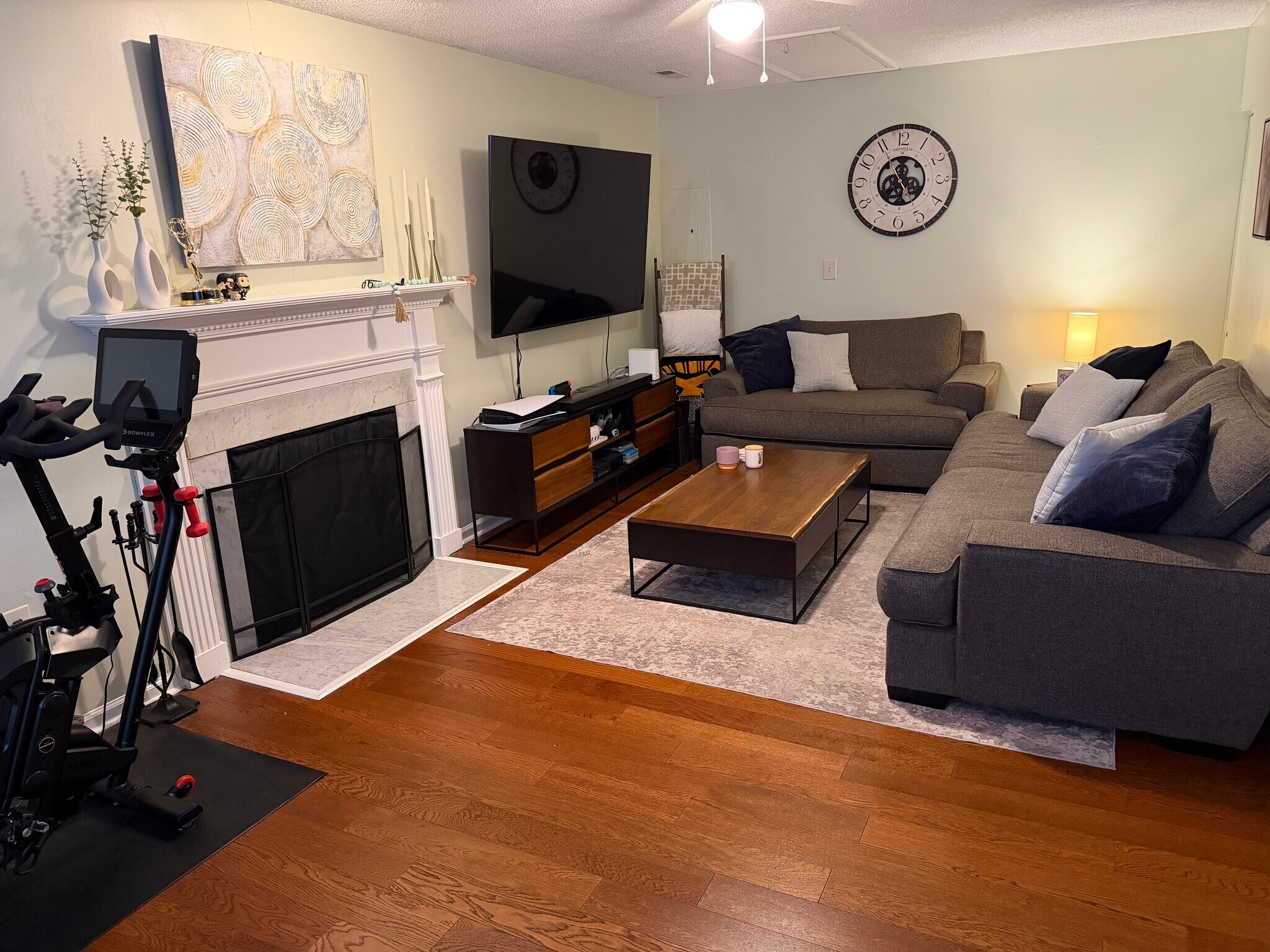 Building Photo - 8731 Stoneface Rd