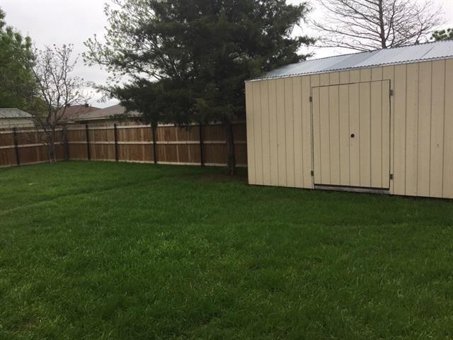 Building Photo - 3849 Notre Dame Cir