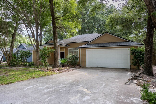 Building Photo - 6106 SW 85th St