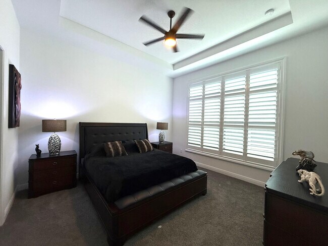 Building Photo - 187 SE Via Sangro