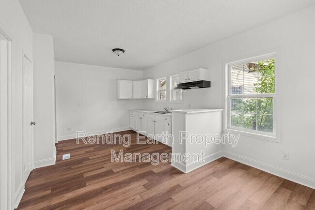 Building Photo - 2619 Avenue F