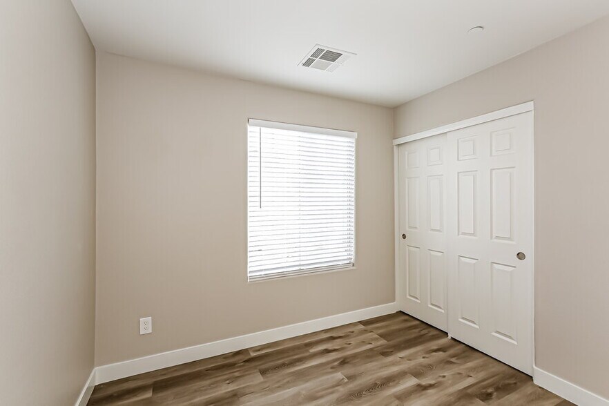 Building Photo - 8941 Jamie Lee Ave