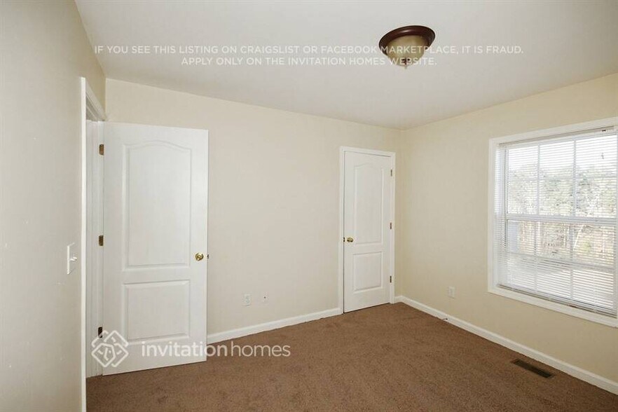 Building Photo - 130 Millwheel Dr