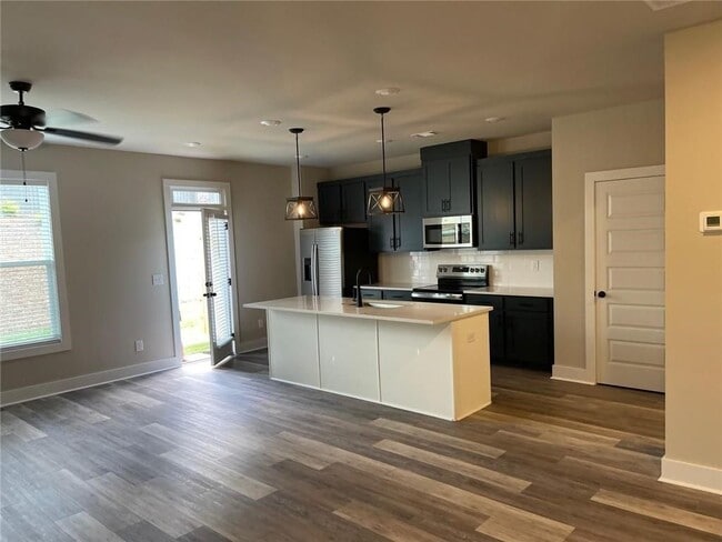 Building Photo - 5704 Urban Vlg Wy