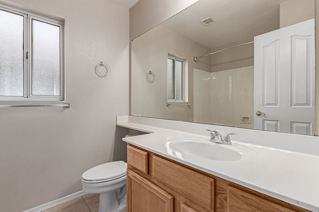 Building Photo - Single Level Pool Home Available Now