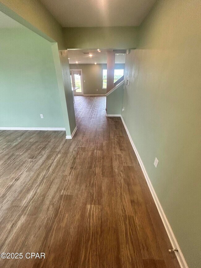 Building Photo - 5808 Tiagra Dr