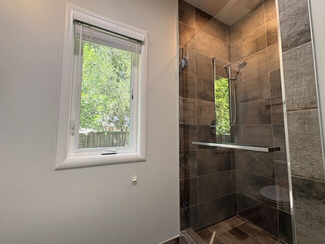 Building Photo - Beautiful 2BD/2BA ADU in Peaceful Portola Valley Setting