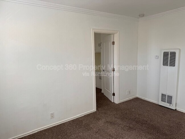 Building Photo - 9850 Arkansas St