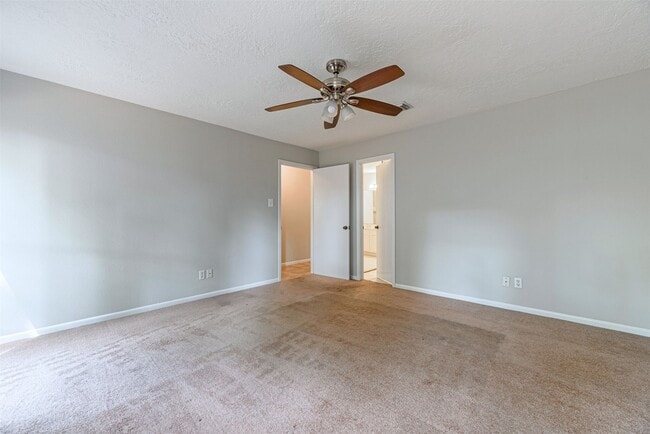 Building Photo - 14127 Cheval Dr