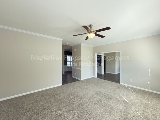 Building Photo - 2916 Hayward Ct