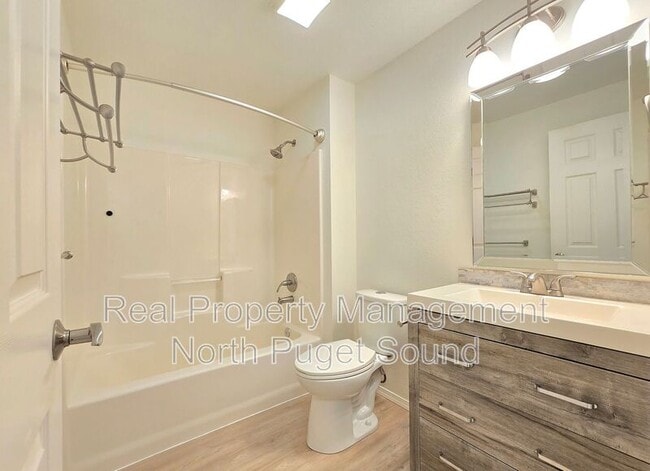 Building Photo - 8311 15th Pl NE