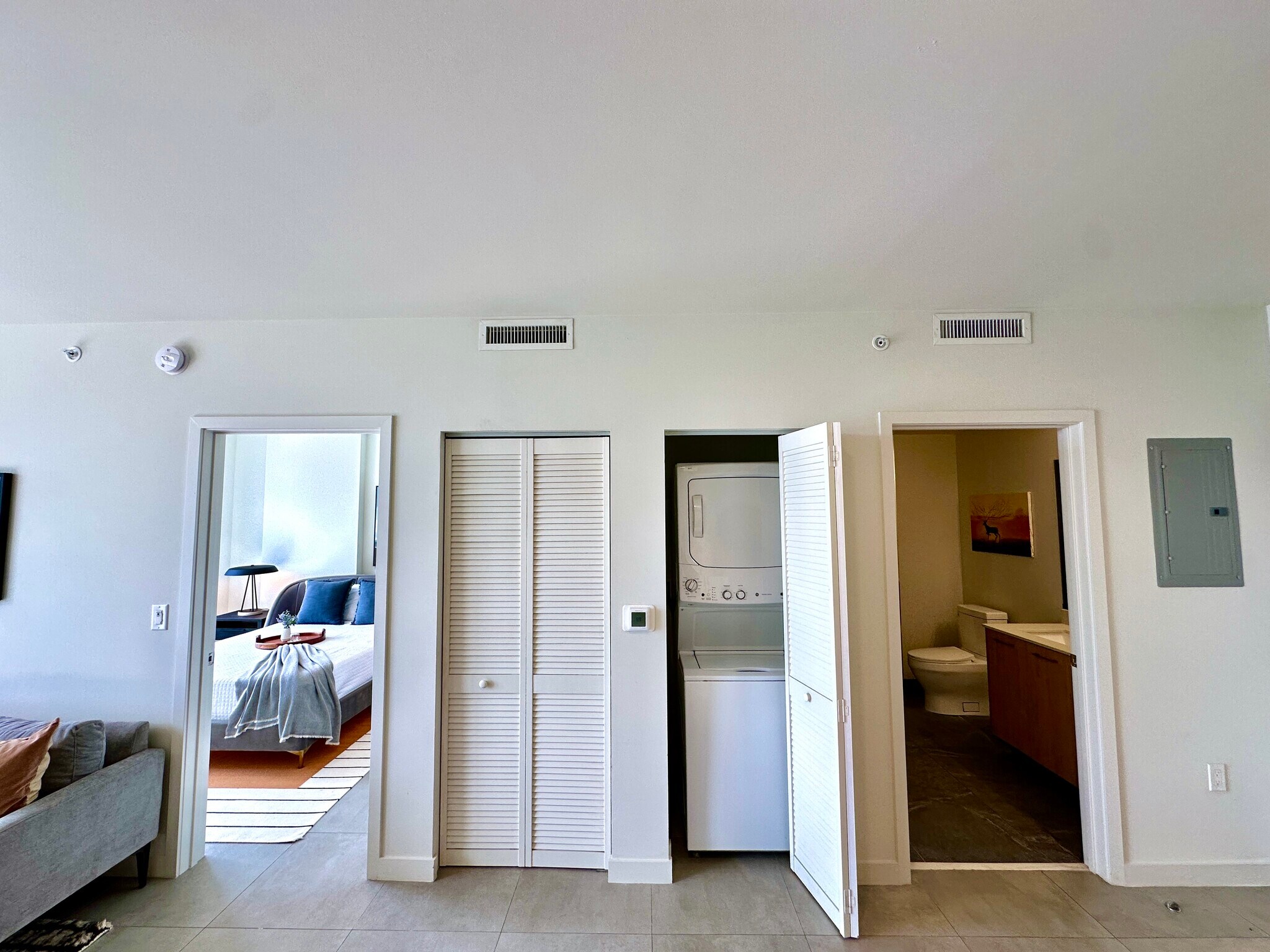 Building Photo - 337 NW 31st St